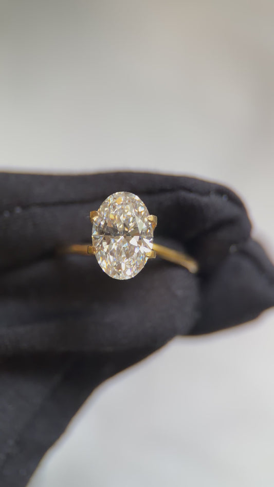 3.14Ct Oval Brilliant F VVS2 | Lab Grown Diamond